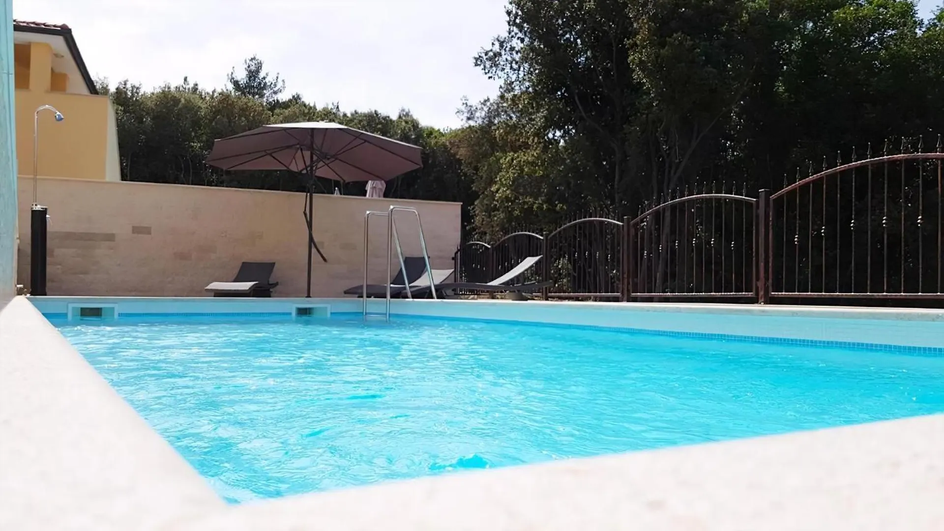 Ferienhaus In Banjole Mit Privatem Pool 0*,